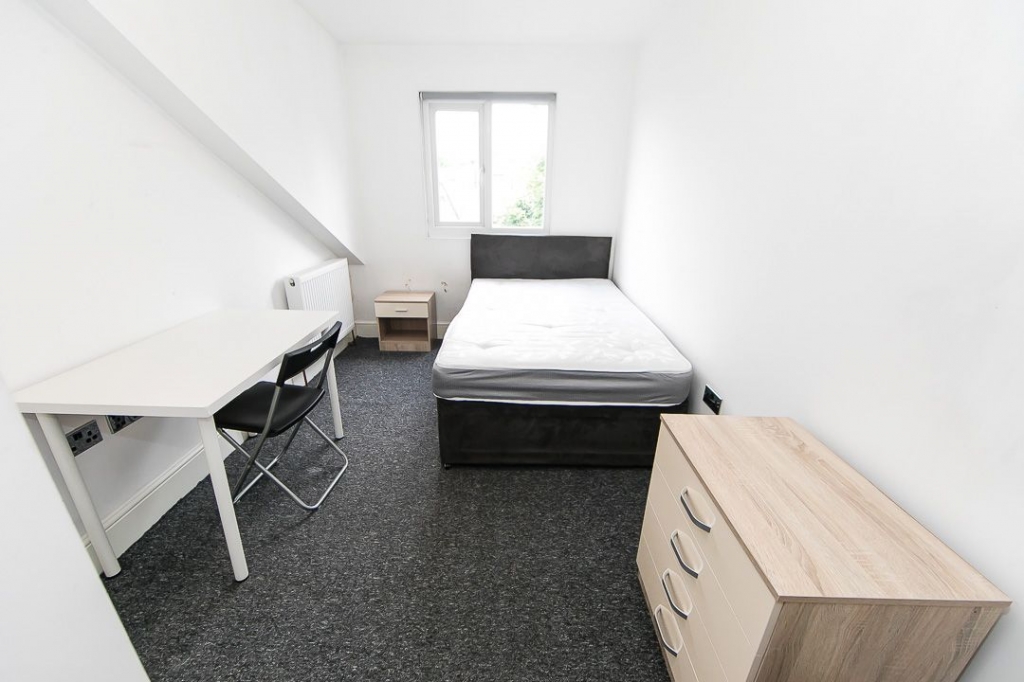  Inglewood Terrace, Woodhouse, Leeds