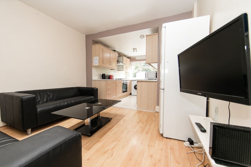  Trenic Drive, Headingley, Leeds