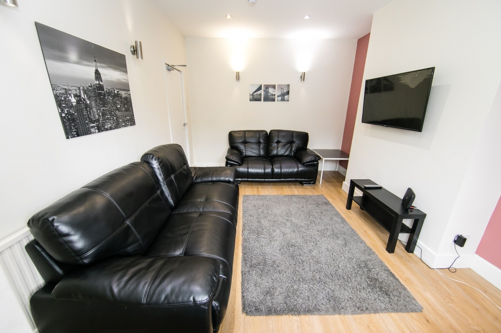 Headingley Mount, LS6 3EL, Leeds, Leeds