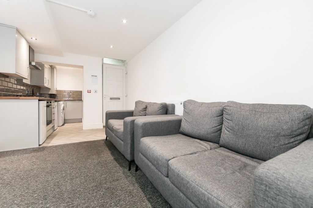 B Inglewood Terrace, Woodhouse, Leeds