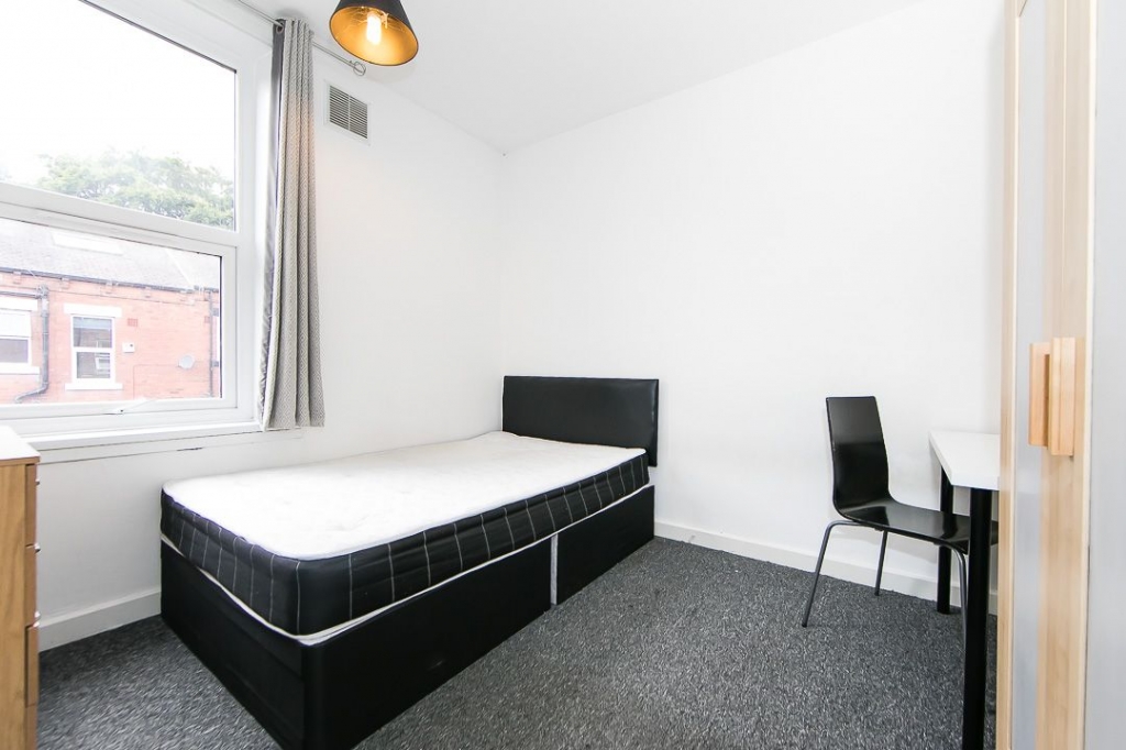  Ash Road, Headingley, Leeds