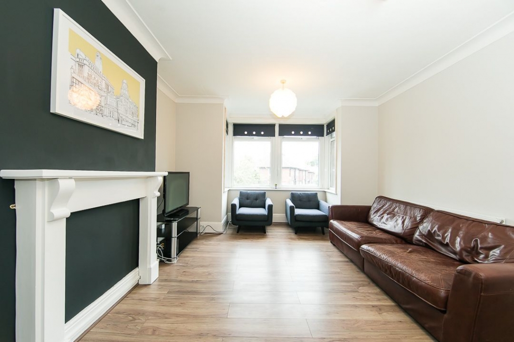  Kirkstall Lane, Headingley, Leeds