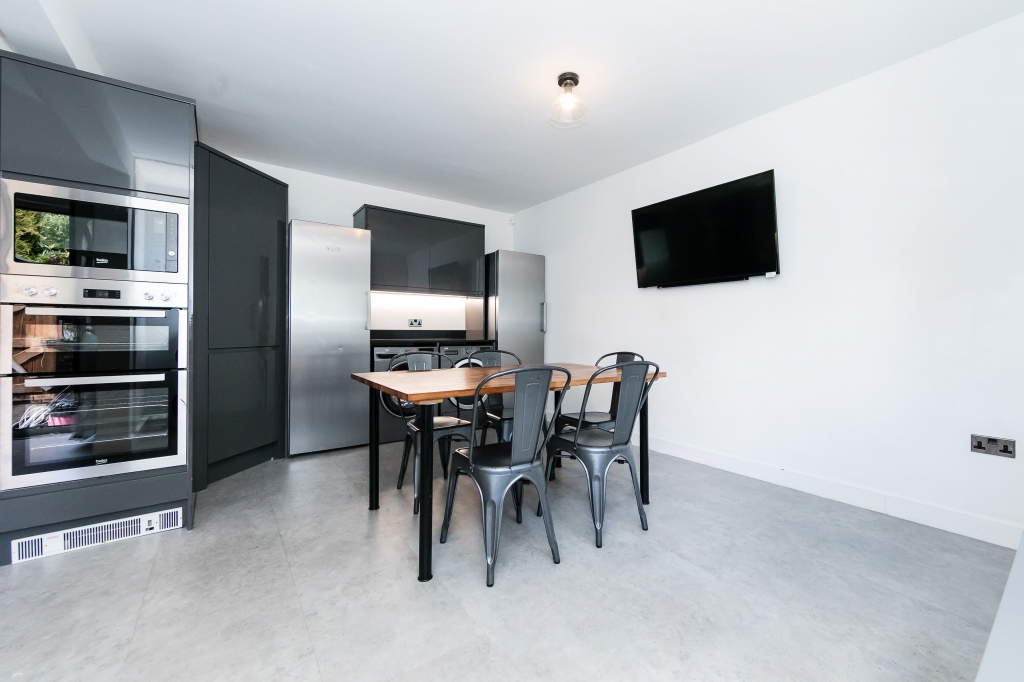  Derwentwater Grove, Headingley, Leeds
