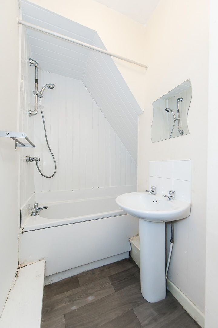 Welton Grove, Hyde Park, Leeds