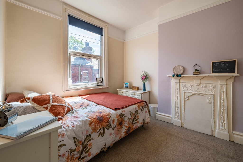  Headingley Avenue, Leeds