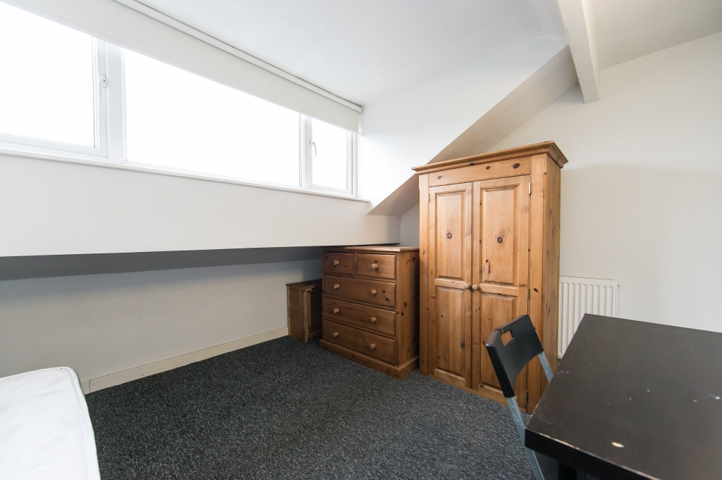  Welton Grove, Hyde Park, Leeds