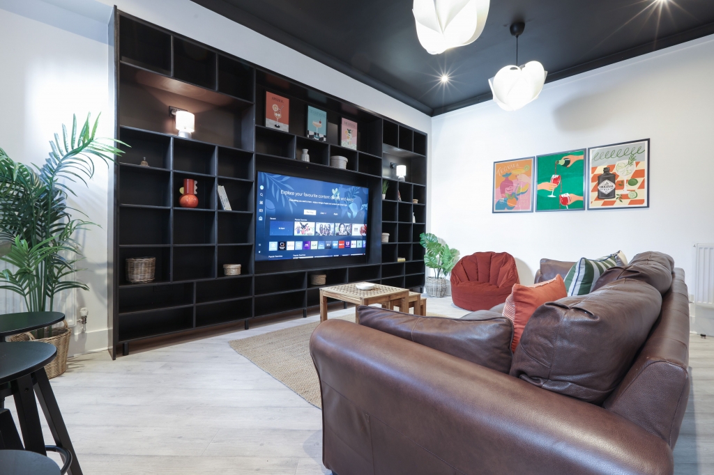  Kendal Lane, Hyde Park, Leeds