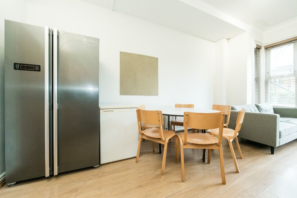 A Delph Lane, Woodhouse, Leeds