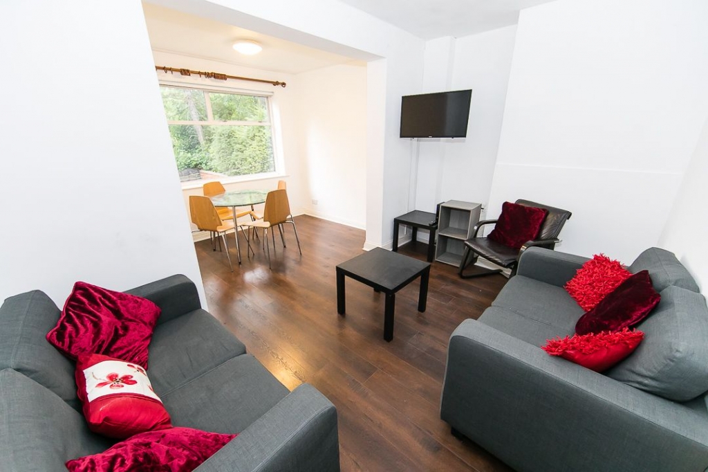  Springbank Crescent, Headingley, Leeds