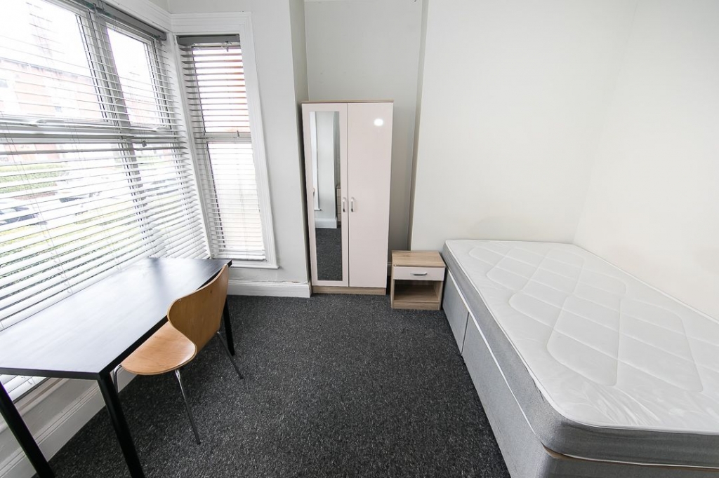  Headingley Avenue, Headingley, Leeds