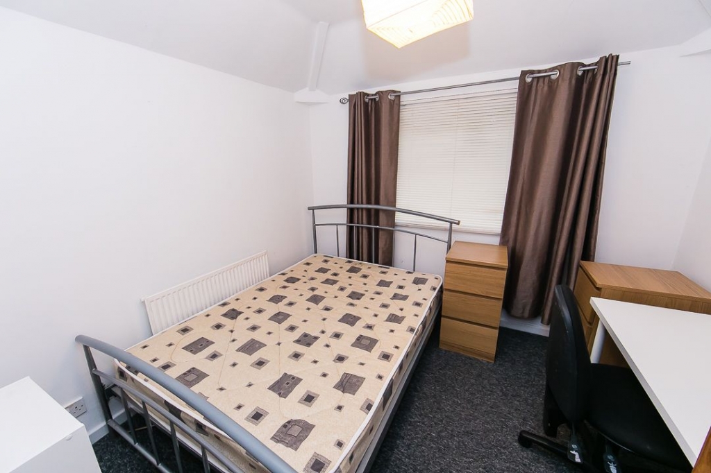  Springbank Crescent, Headingley, Leeds