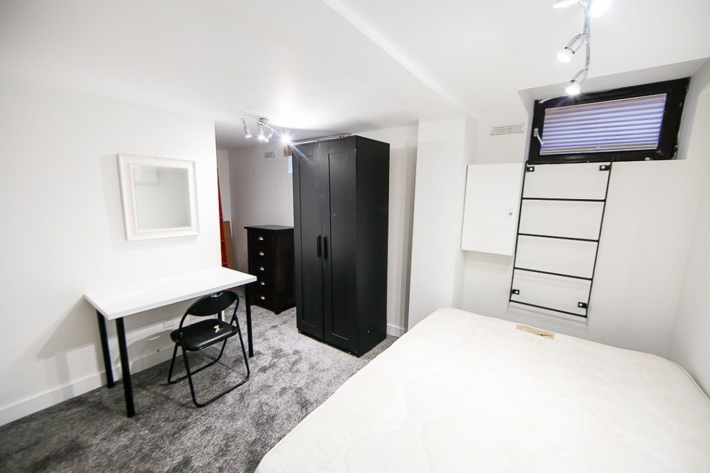  Harold Place, Hyde Park, Leeds