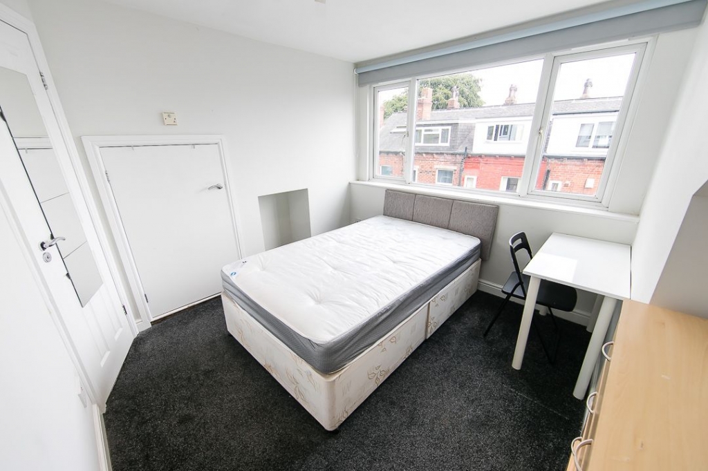 Welton Place, Hyde Park, Leeds