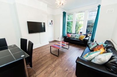 29 Estcourt Terrace, Headingley, Leeds