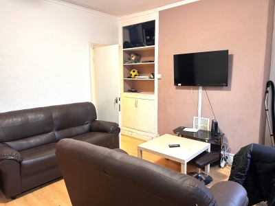 Photo 0