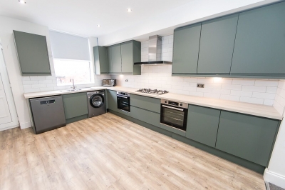 107 Archery Road, Leeds