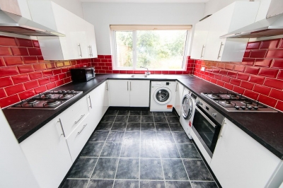 26 Trelawn Crescent, Headingley, Leeds