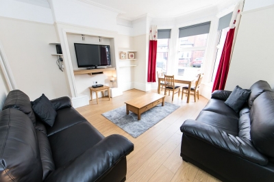 11 St Michaels Terrace, Headingley, Leeds