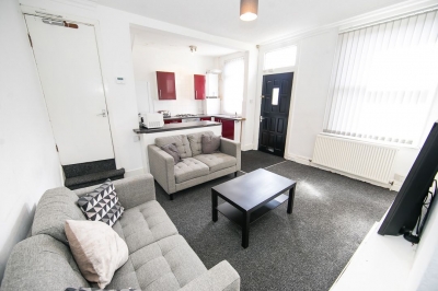 4 Beechwood Avenue, Burley, Leeds