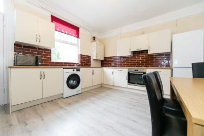 22 Langdale Terrace, Headingley, Leeds